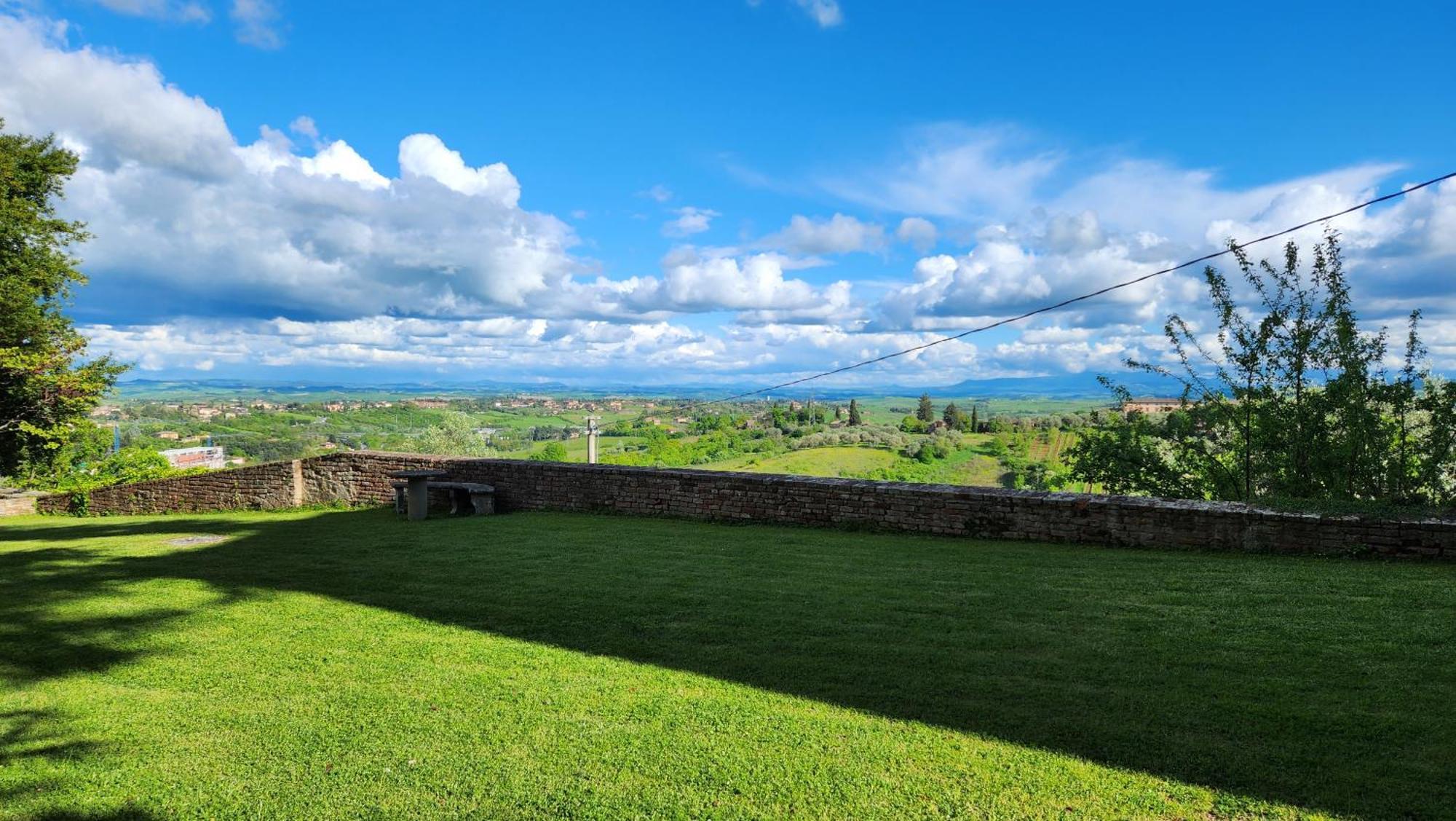 Al Glicine Di Sant'Abondio Villa Siena Exterior photo